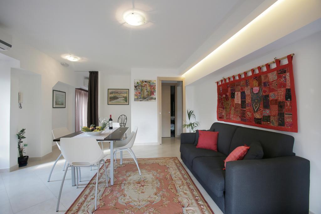 Апартаменти Casa Costa Таорміна Номер фото